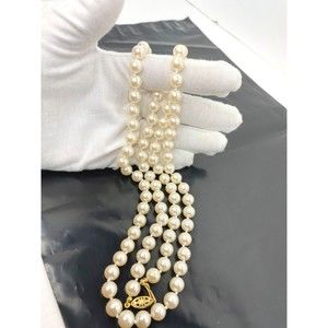 Vintage Signed Pat  Necklace Cream Glass Faux Pearls Gold Tone Filigree Clasp